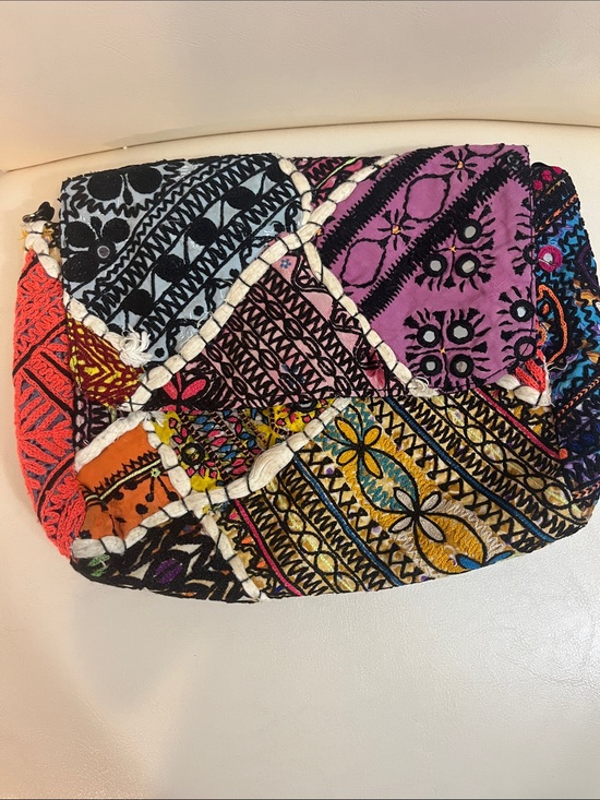 University Club Handbags - Multicolor Patchwork Boho Purse